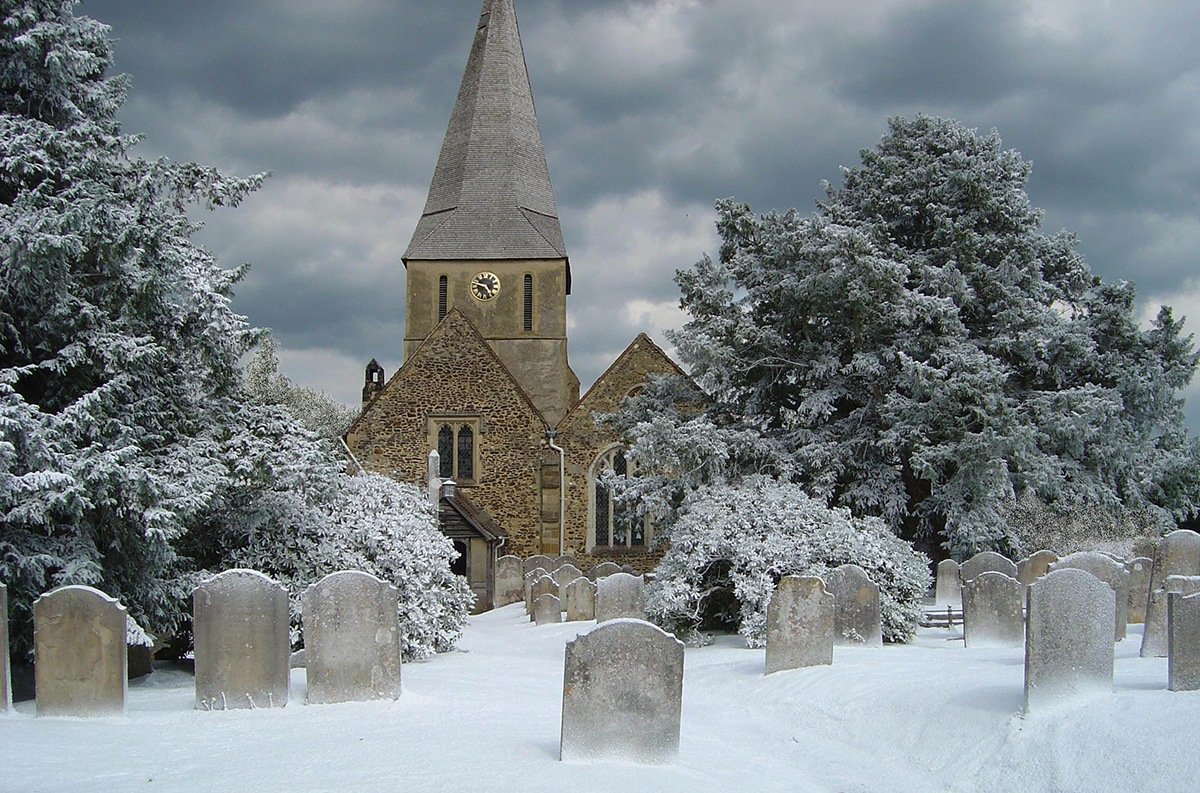 Fake snow for film Father Brown by Snow Business