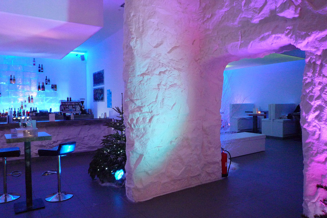 Fake ice walls created by Snow Business for Peppermint Bar