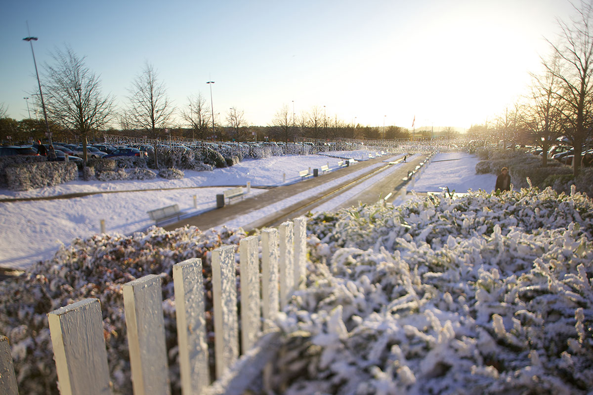 Outdoor snow effect for winter wonderland at The Mall by Snow Business